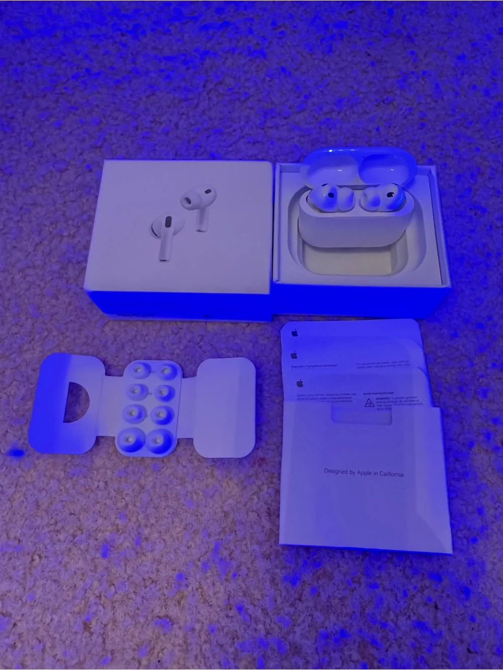 Apple AirPods Pro 3 with ANC Charging Case and Extra Ear Tips — White